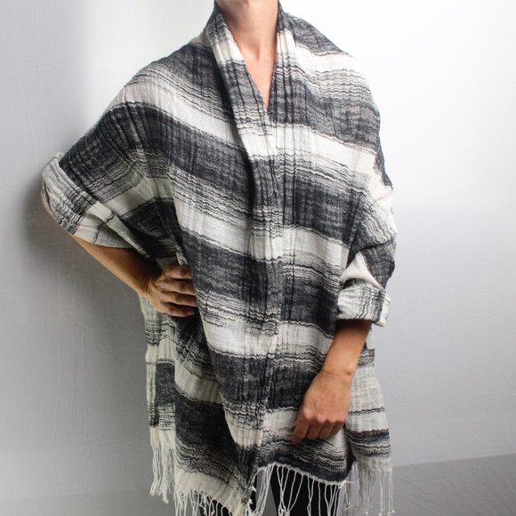 Black and White Lightweight Scarf Wrap W/ Fringe 72x27 - Picture 7 of 9